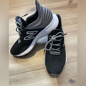 Women’s New Balance Black and Gray Running shoes | Excellent Condition